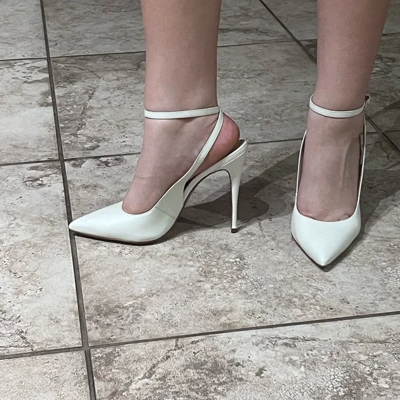 Aldo Cream Stiletto Heels - Picture 3 of 5